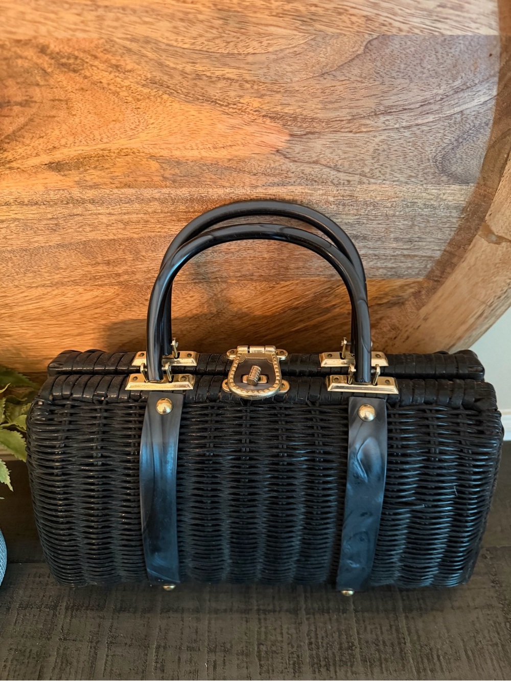 Hong Kong Vintage Wicker and Lucite Top Handle Purse Bag 1960’s Rare